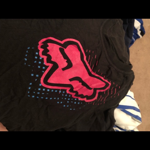 Clothes - Picture 8 of 8